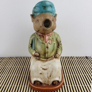 CERAMIC PIG JAR DECOR
